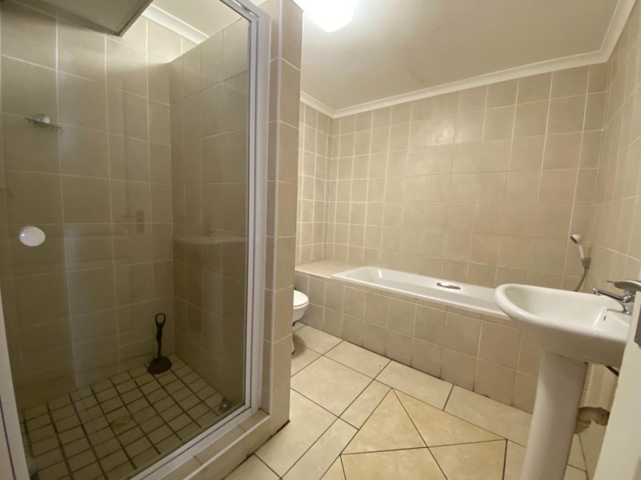 2 Bedroom Property for Sale in Wynberg Western Cape